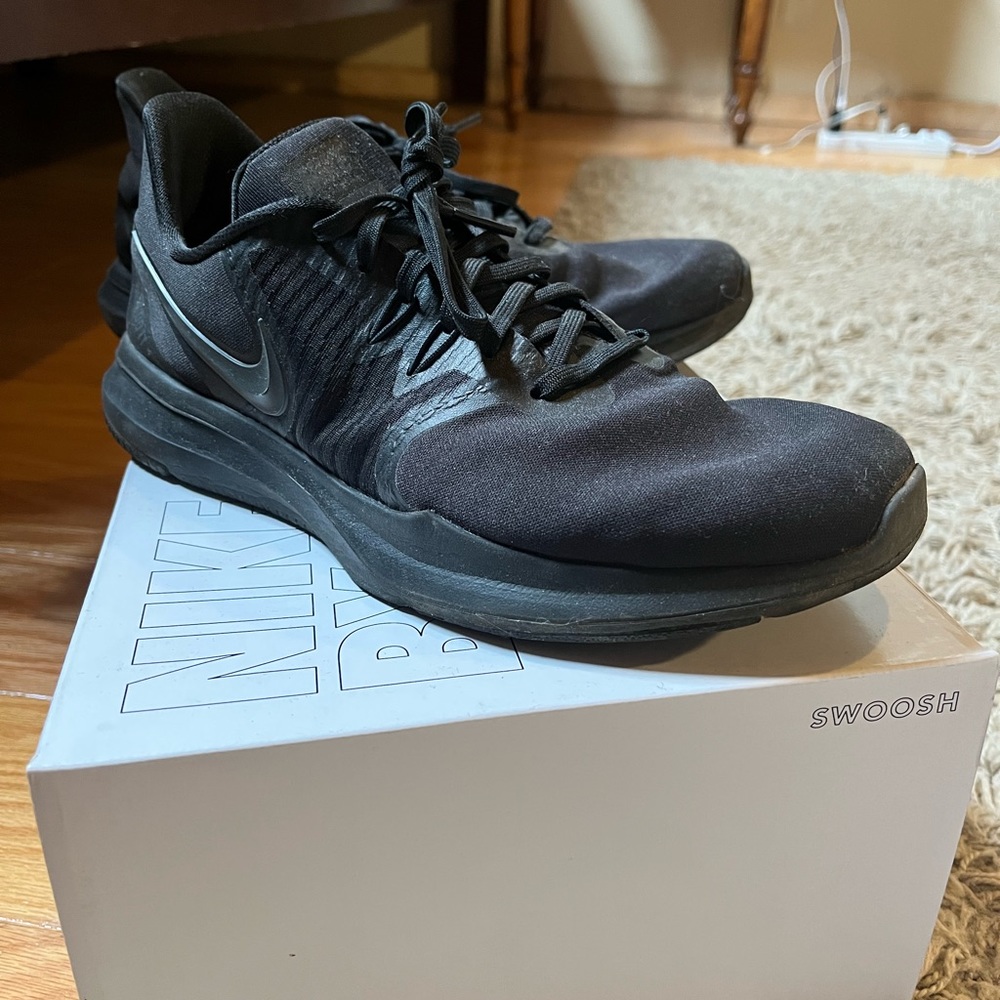 Womens Black Nike Running Shoes